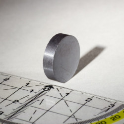 Feritový magnet valec pr.20x5