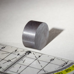 Feritový magnet valec pr.20x10