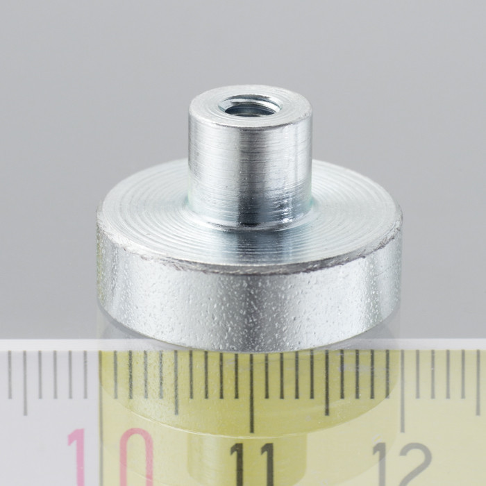Magnetická šošovka so stopkou pr. 20 x výška 6 mm s vnútorným závitom M4, dlžka závitu 7 mm