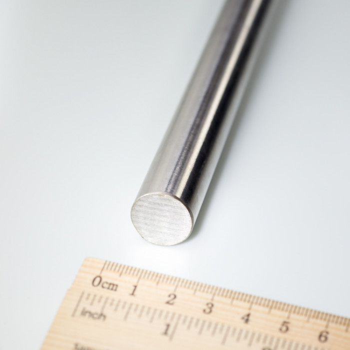 Nerezová oceľ 1.4301 – gulatina pr. 18 mm, dĺžka 1 m