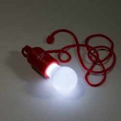 Kempingová baterka LED na zavesenie červená