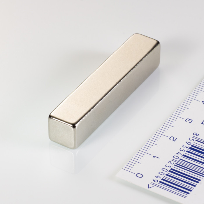 Neodymový magnet hranol 50x10x10 N 80 °C, VMM4-N35
