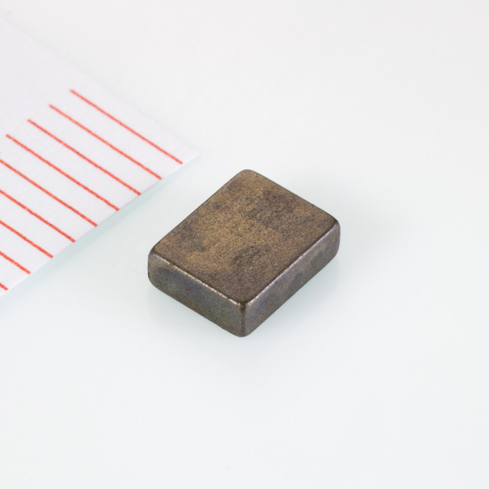 Neodymový magnet hranol 5x4x1,6 P 80 °C, VMM5-N38