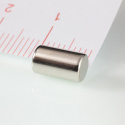 Neodymový magnet valec pr.5x8,47 N 80 °C, VMM8-N45