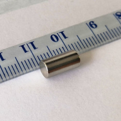 Neodymový magnet valec pr.5x10 N 80 °C, VMM8-N45