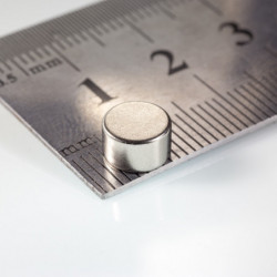 Neodymový magnet valec pr.7x4&nbsp_N 80 °C, VMM7-N42