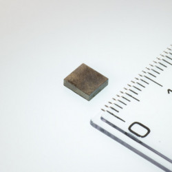 Neodymový magnet hranol 5,5x5x1,5 P 80 °C, VMM8-N45