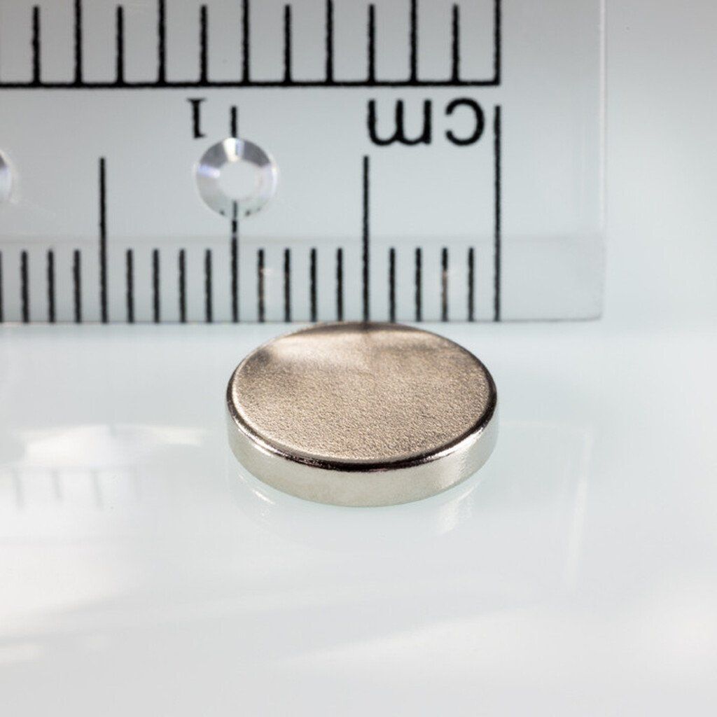 Neodýmový magnet valec priemer 10x2 mm na domáce a školské pokusy