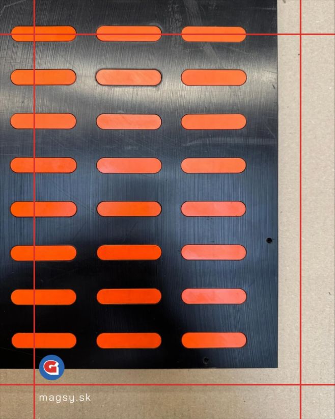 🧲 Magnetická rohož – jednoduché riešenie na zachytávanie kovových nečistôt🔥 Táto rohož spoľahlivo odstráni kovové častice...